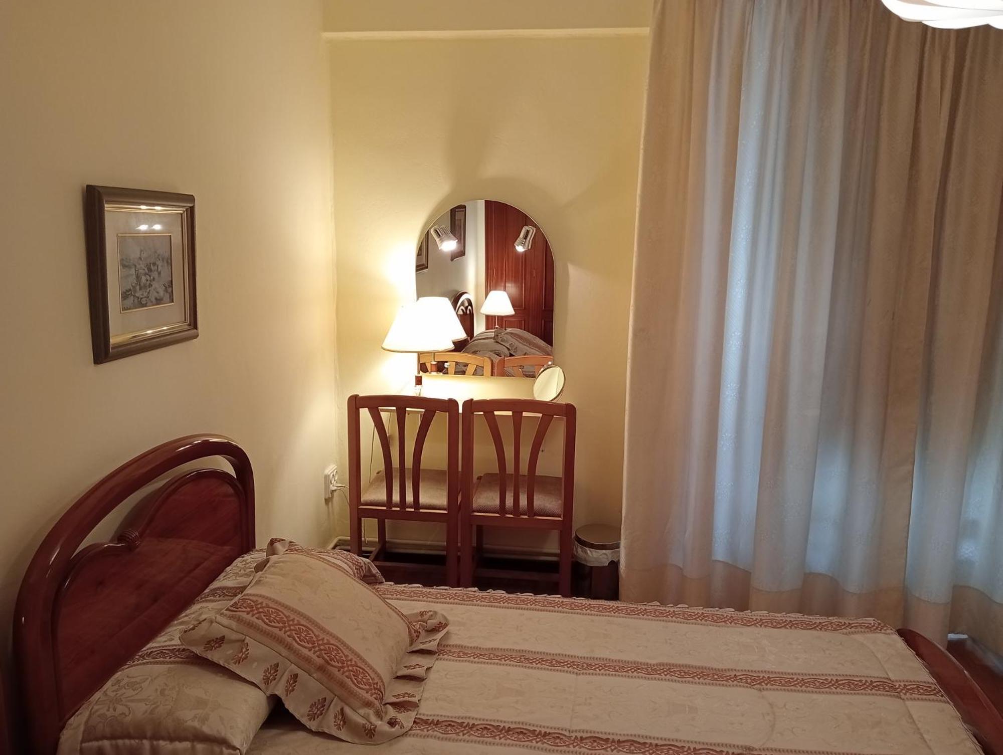 אוביידו Habitacion Matrimonial Centro Ciudad מראה חיצוני תמונה